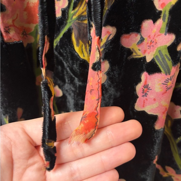 superdown Lena Cowl Mini Dress Black Floral - Small - Picture 5 of 14